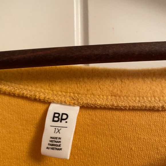 Mustard colour sweater - Picture 5 of 5